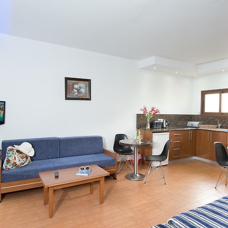 Loutsiana Deluxe Apts Ayia Napa Eksteriør billede