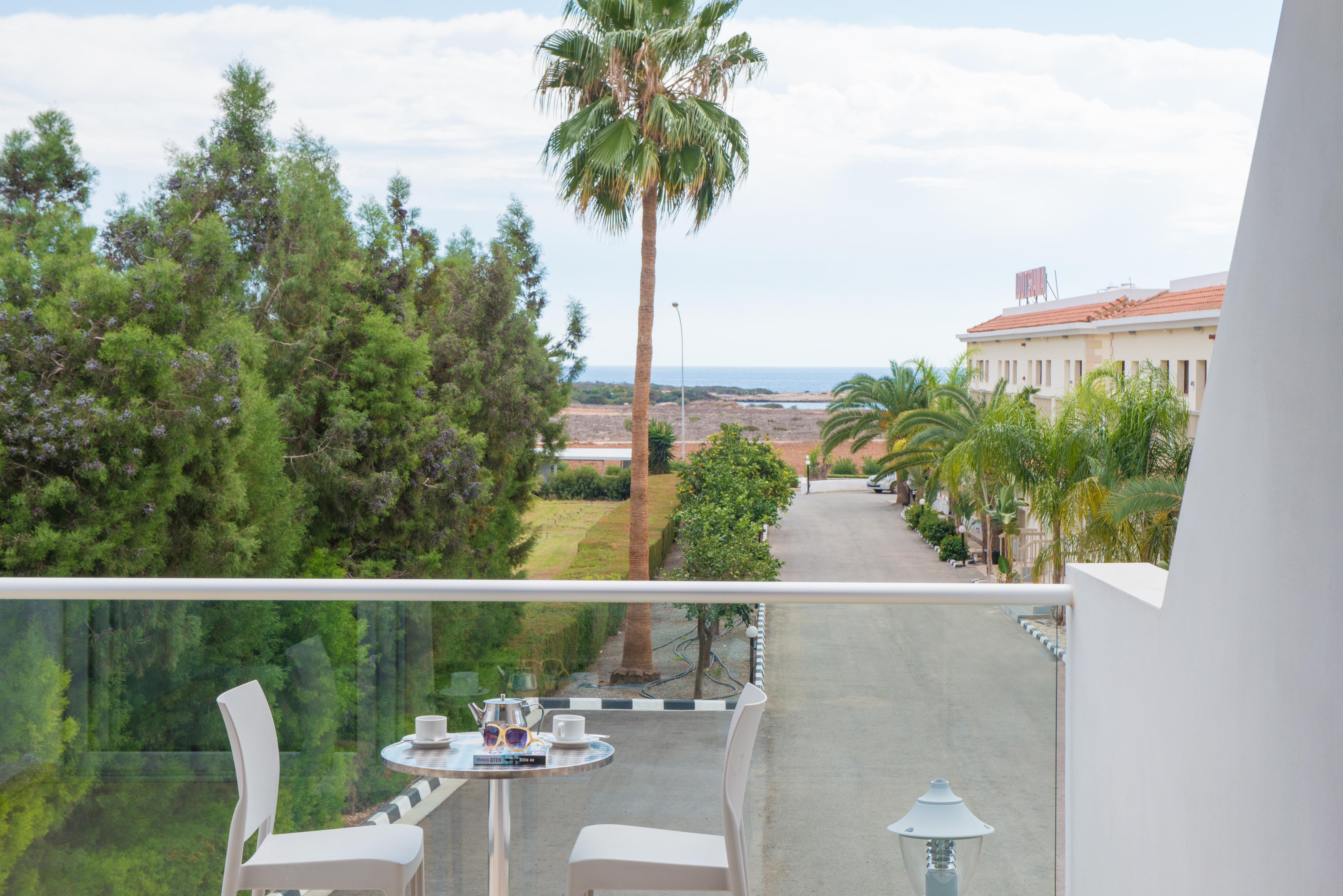 Loutsiana Deluxe Apts Ayia Napa Eksteriør billede
