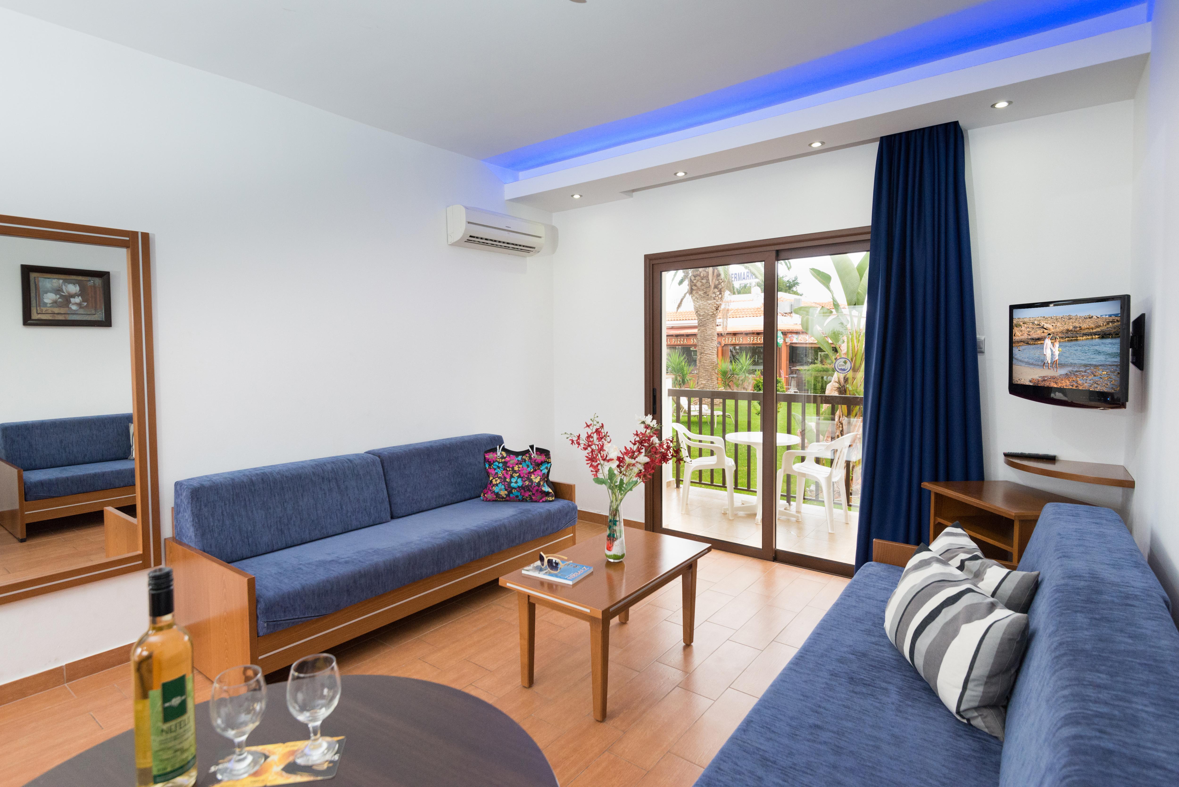 Loutsiana Deluxe Apts Ayia Napa Eksteriør billede