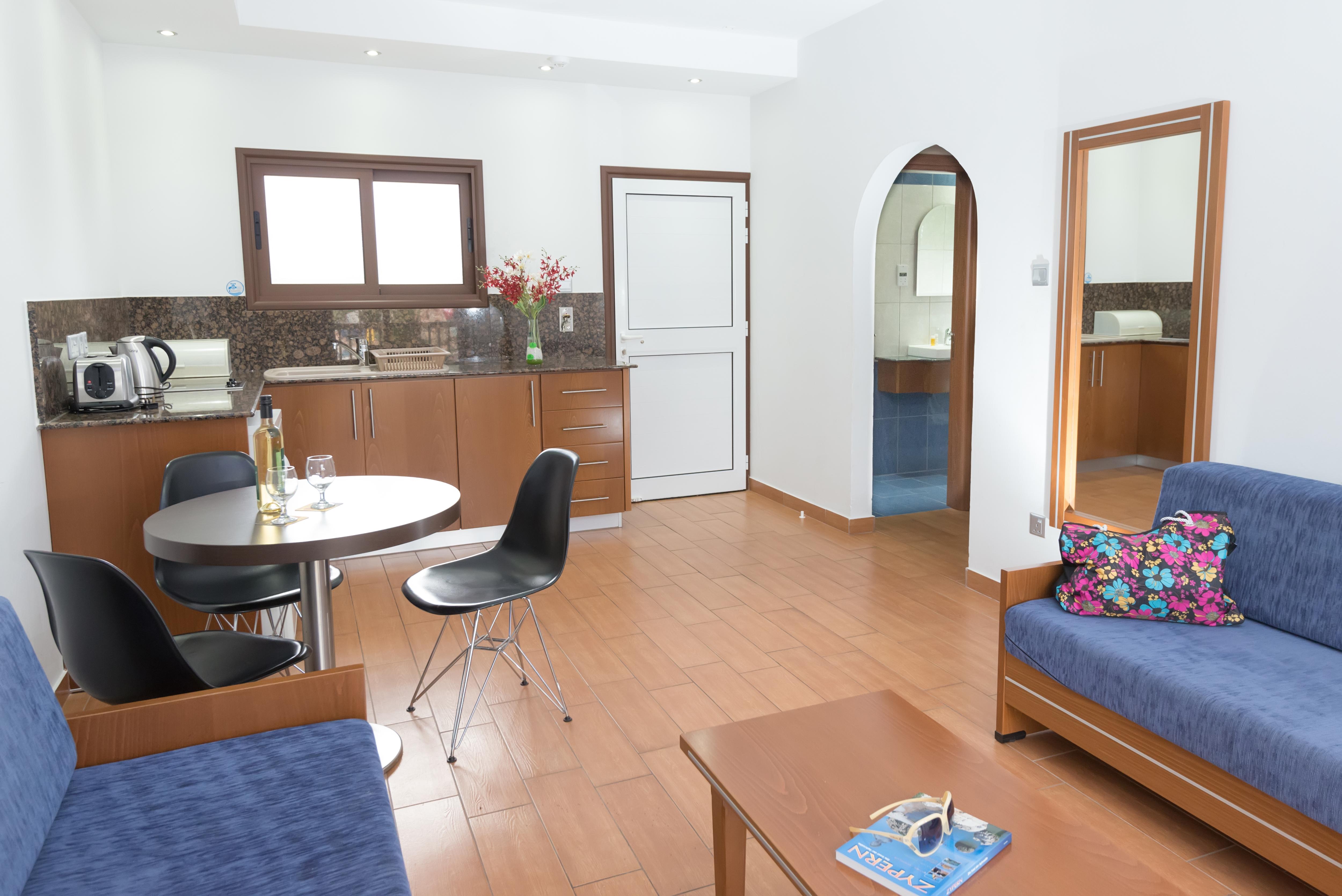 Loutsiana Deluxe Apts Ayia Napa Eksteriør billede