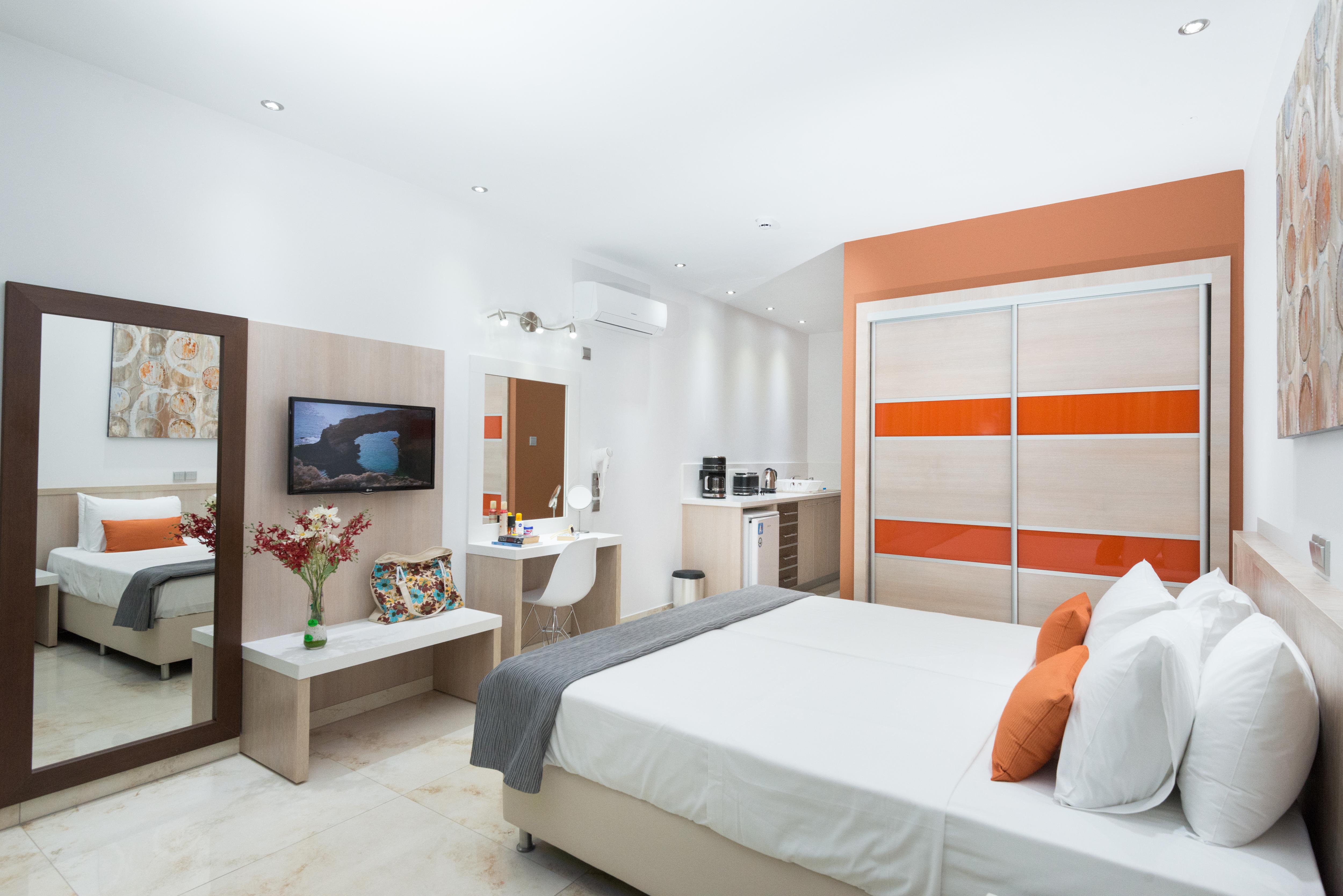 Loutsiana Deluxe Apts Ayia Napa Eksteriør billede