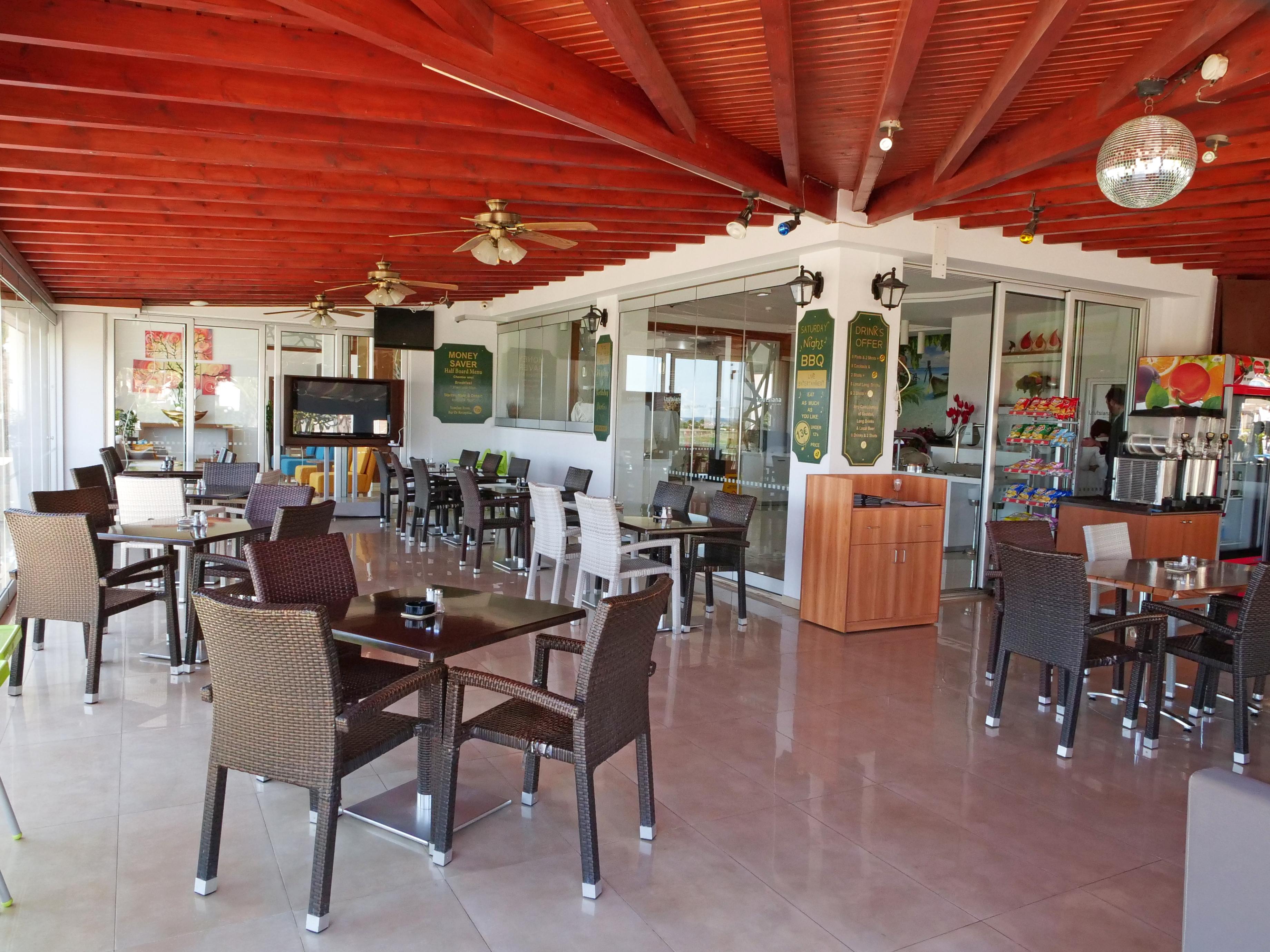 Loutsiana Deluxe Apts Ayia Napa Eksteriør billede
