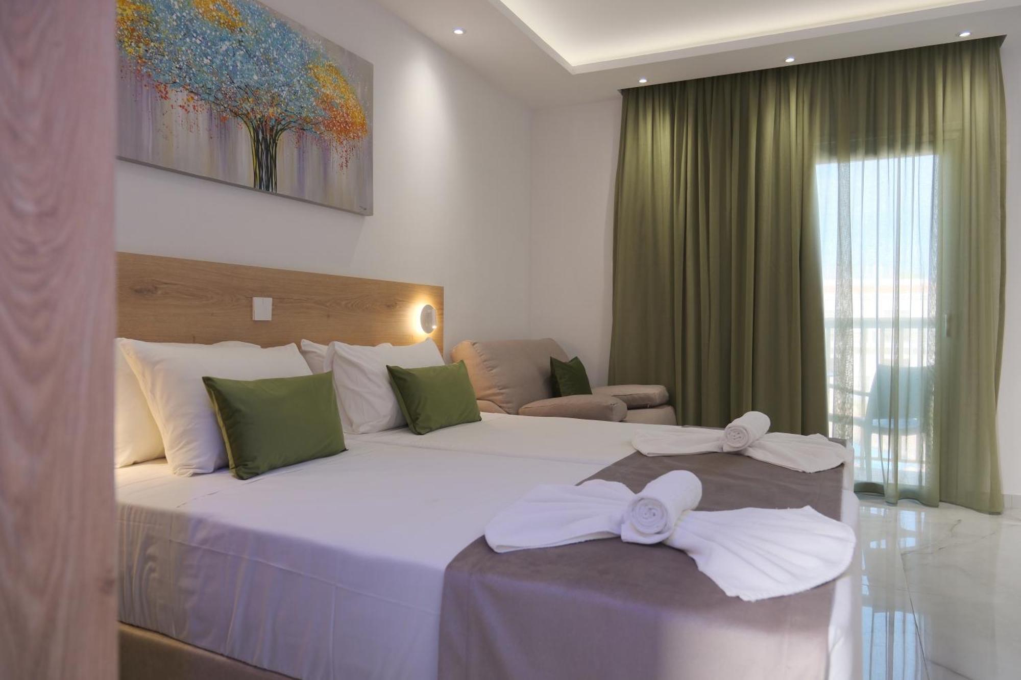 Loutsiana Deluxe Apts Ayia Napa Eksteriør billede