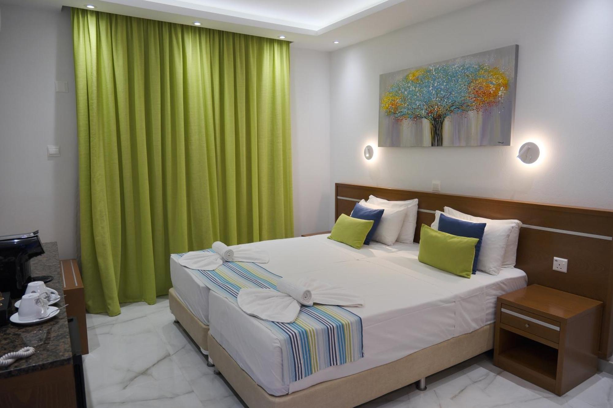 Loutsiana Deluxe Apts Ayia Napa Værelse billede