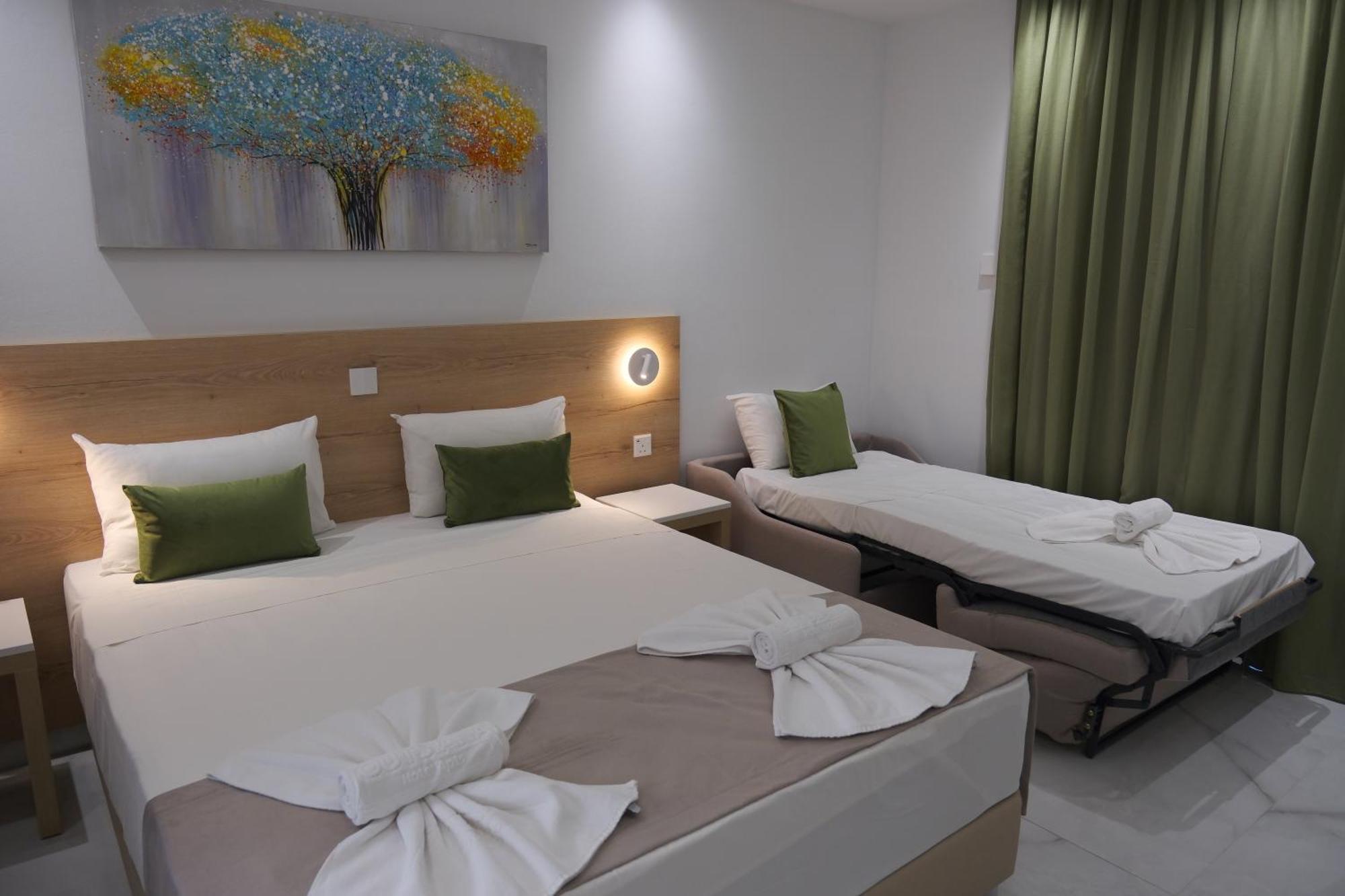 Loutsiana Deluxe Apts Ayia Napa Værelse billede