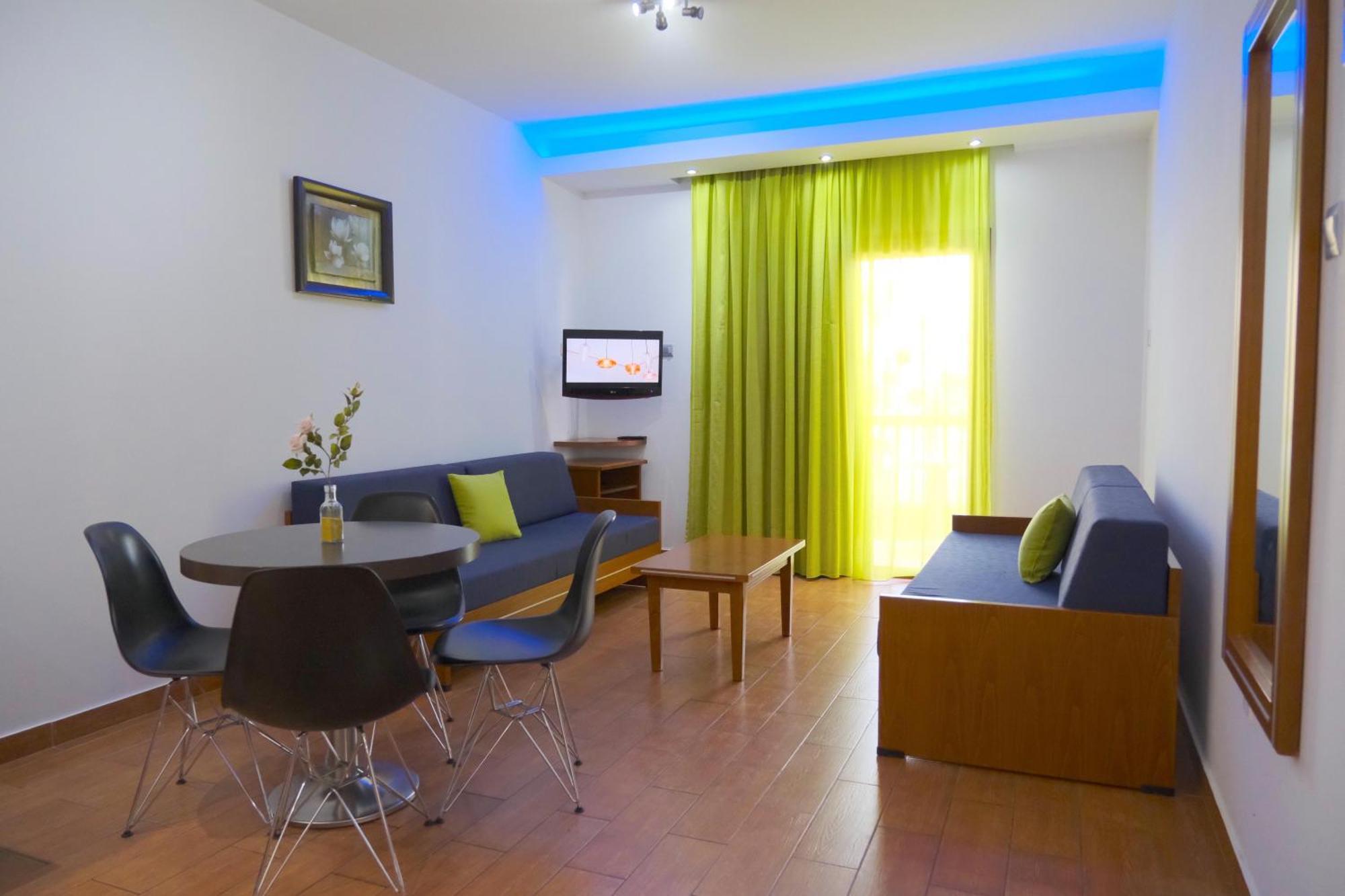 Loutsiana Deluxe Apts Ayia Napa Eksteriør billede