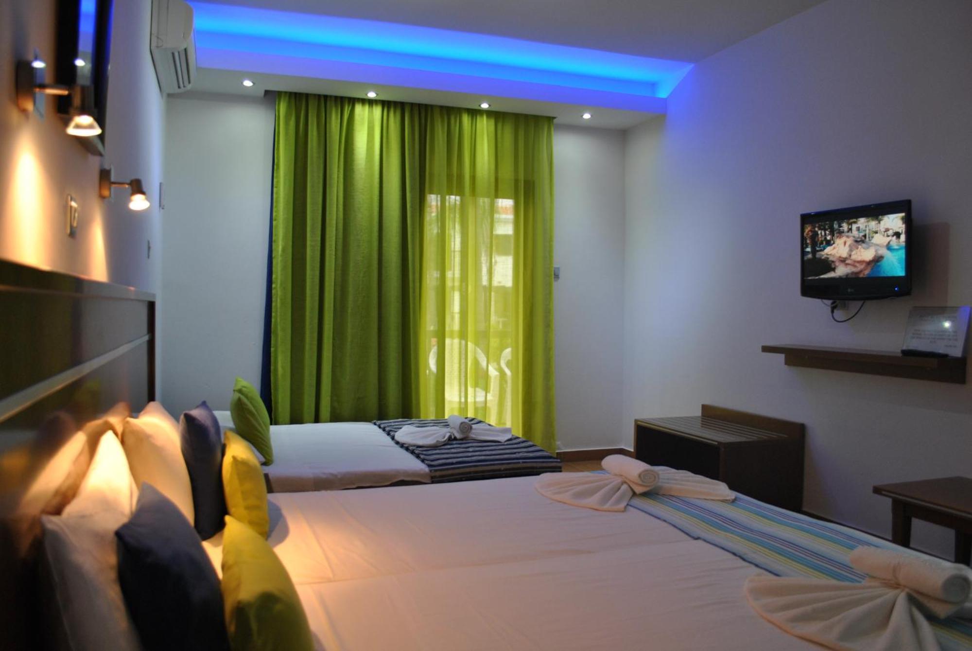 Loutsiana Deluxe Apts Ayia Napa Eksteriør billede