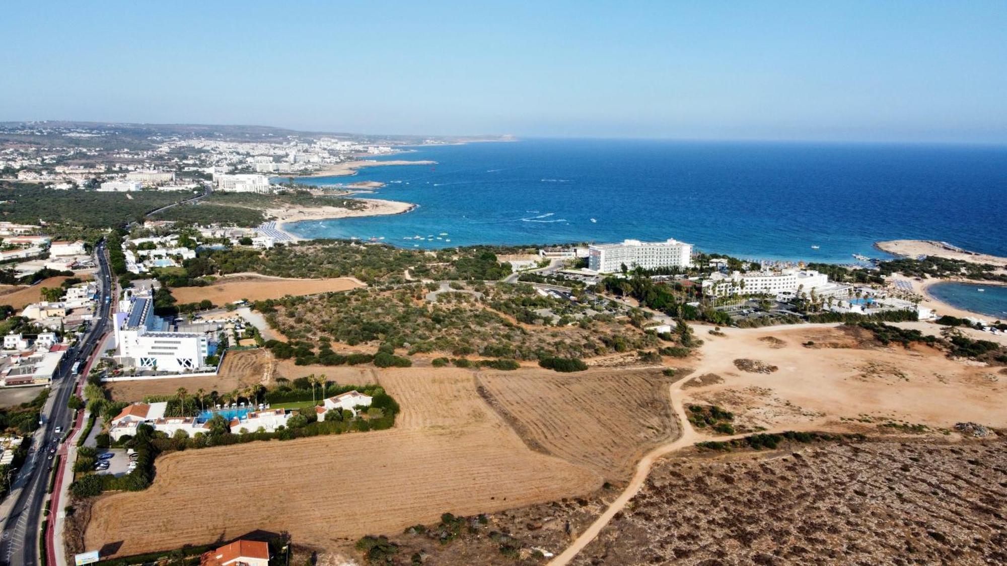 Loutsiana Deluxe Apts Ayia Napa Eksteriør billede