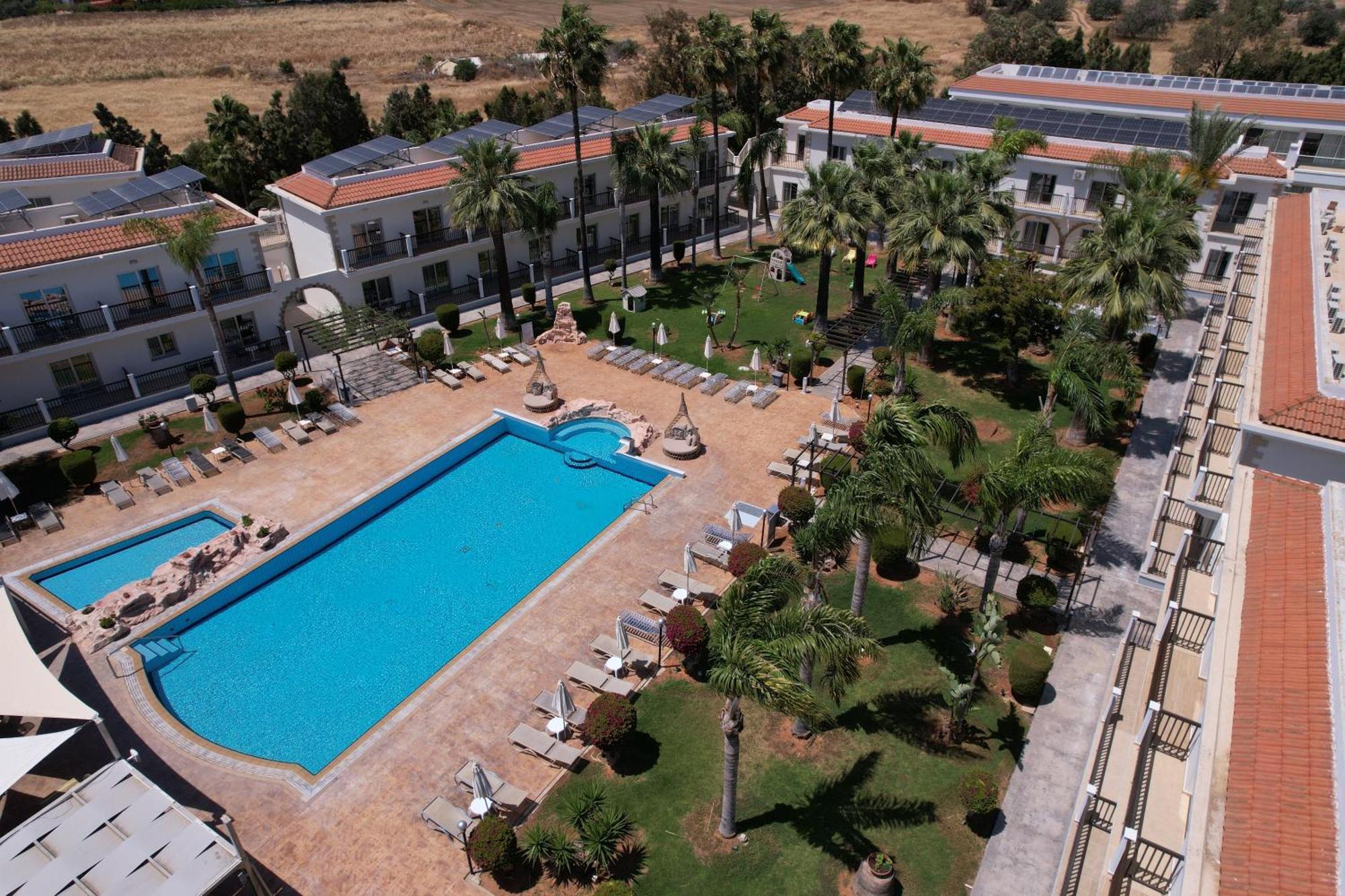 Loutsiana Deluxe Apts Ayia Napa Eksteriør billede