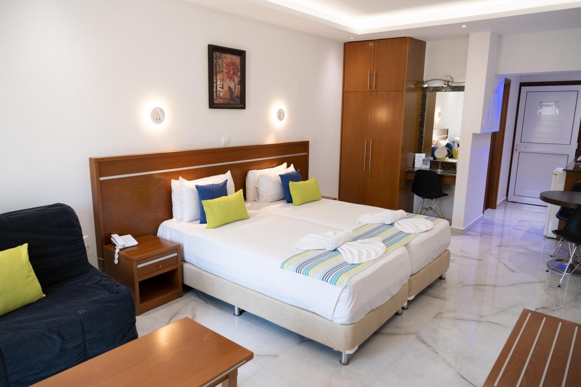 Loutsiana Deluxe Apts Ayia Napa Værelse billede