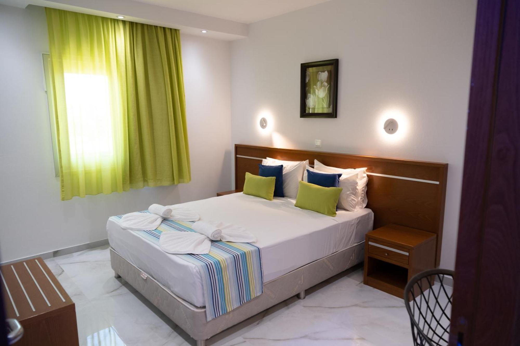 Loutsiana Deluxe Apts Ayia Napa Værelse billede