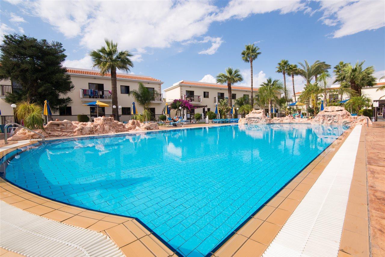 Loutsiana Deluxe Apts Ayia Napa Eksteriør billede